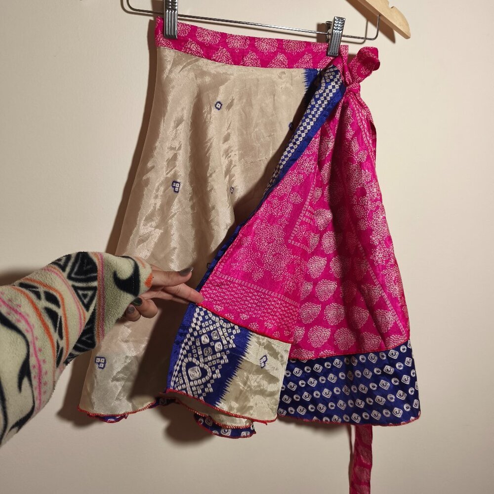 Wevez Silk Blend Magic Wrap Skirt sz XS-M Pink Blue Cream Printed Layered